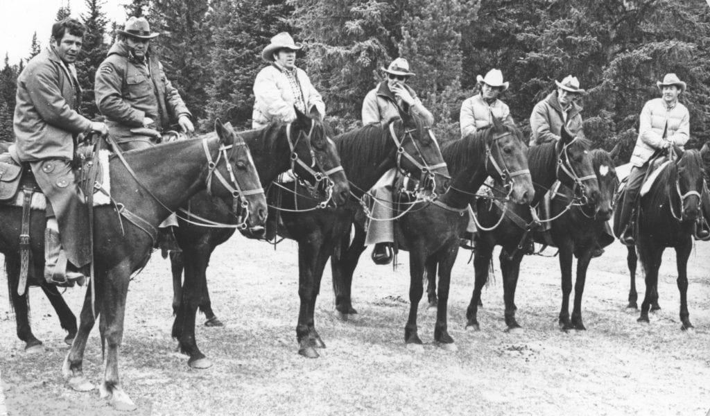 trailing horses from Yaha-Tinda