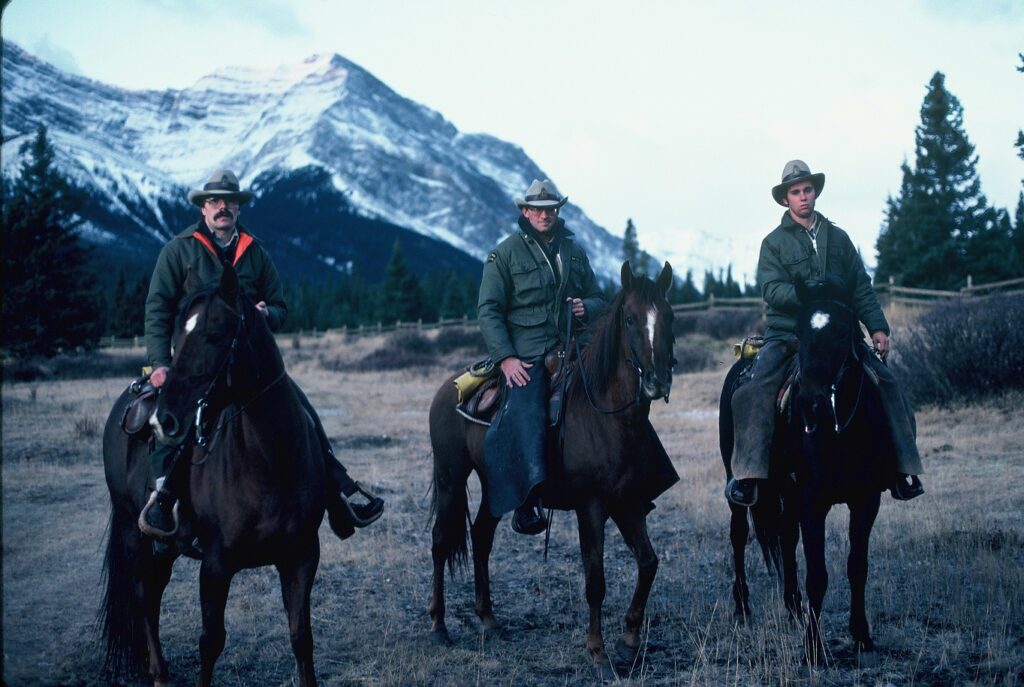 Peter Enderwick riding Dallas, John Taylor riding Quaker, Doug Wilkinson riding Poppy.