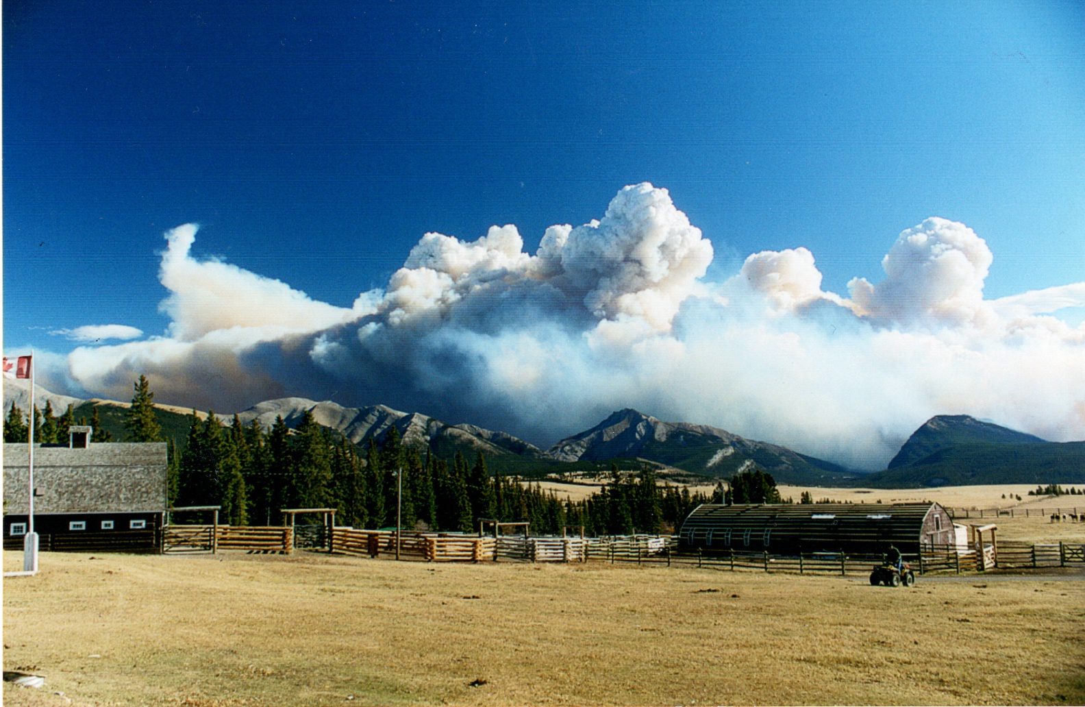 Dogrib Fire – 3 pm, October 16th 2001